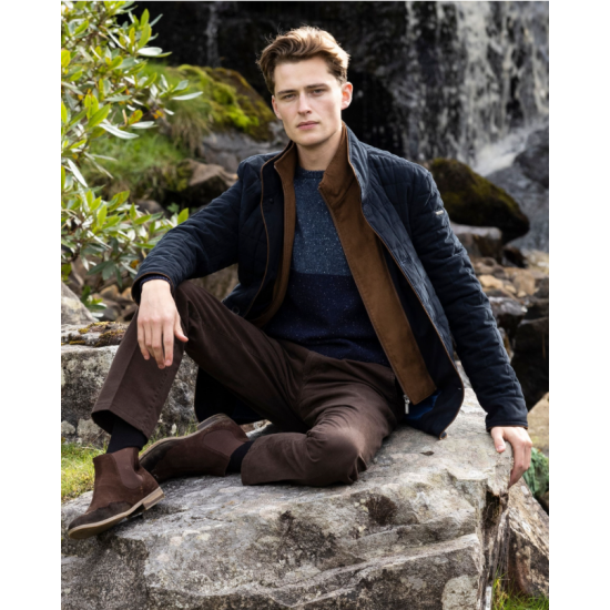 Glenveigh Quilted Jacket in Navy