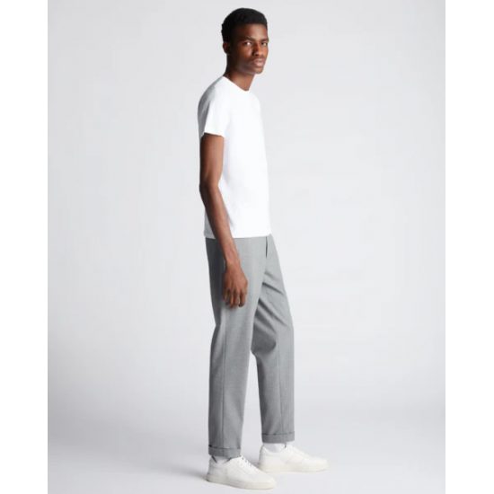 Tapered Fit Cotton-Stretch T-Shirt