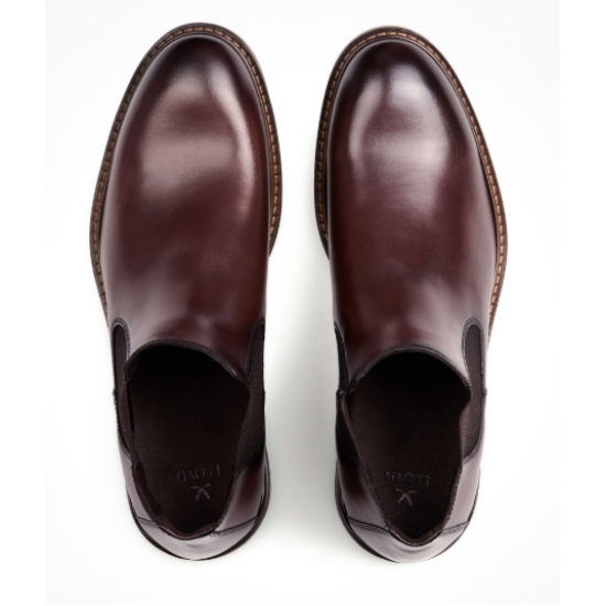  Chelsea boots
