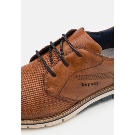 Mens shoe