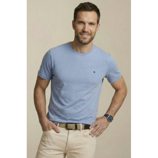 Cotton T-shirt with a round neck