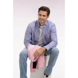 Regular fit pink striped shirt